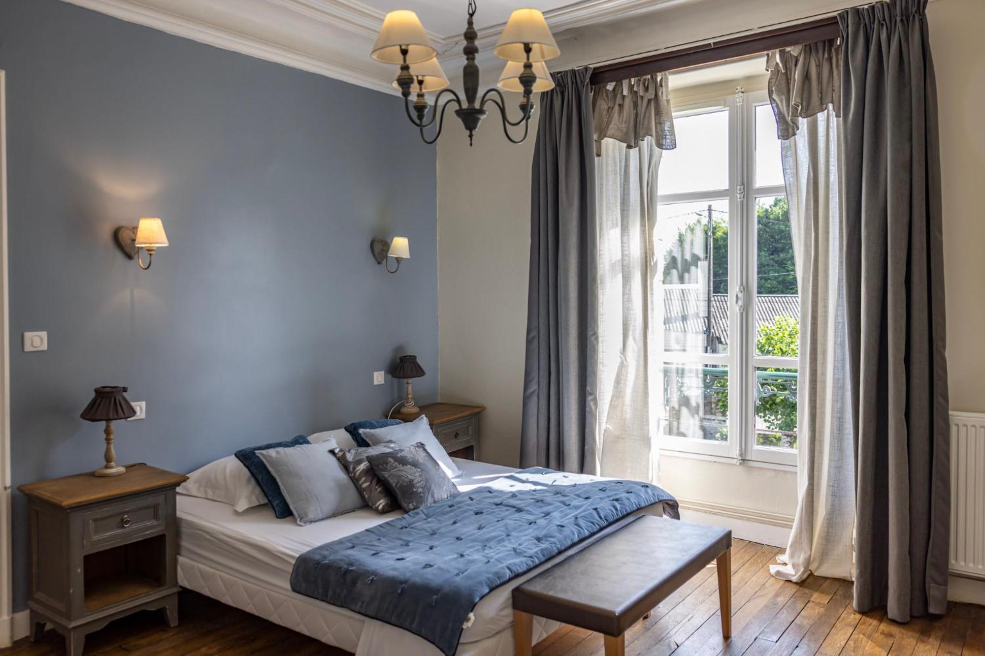 Domaine De La Clauzure Hotell La Roche-Canillac Eksteriør bilde